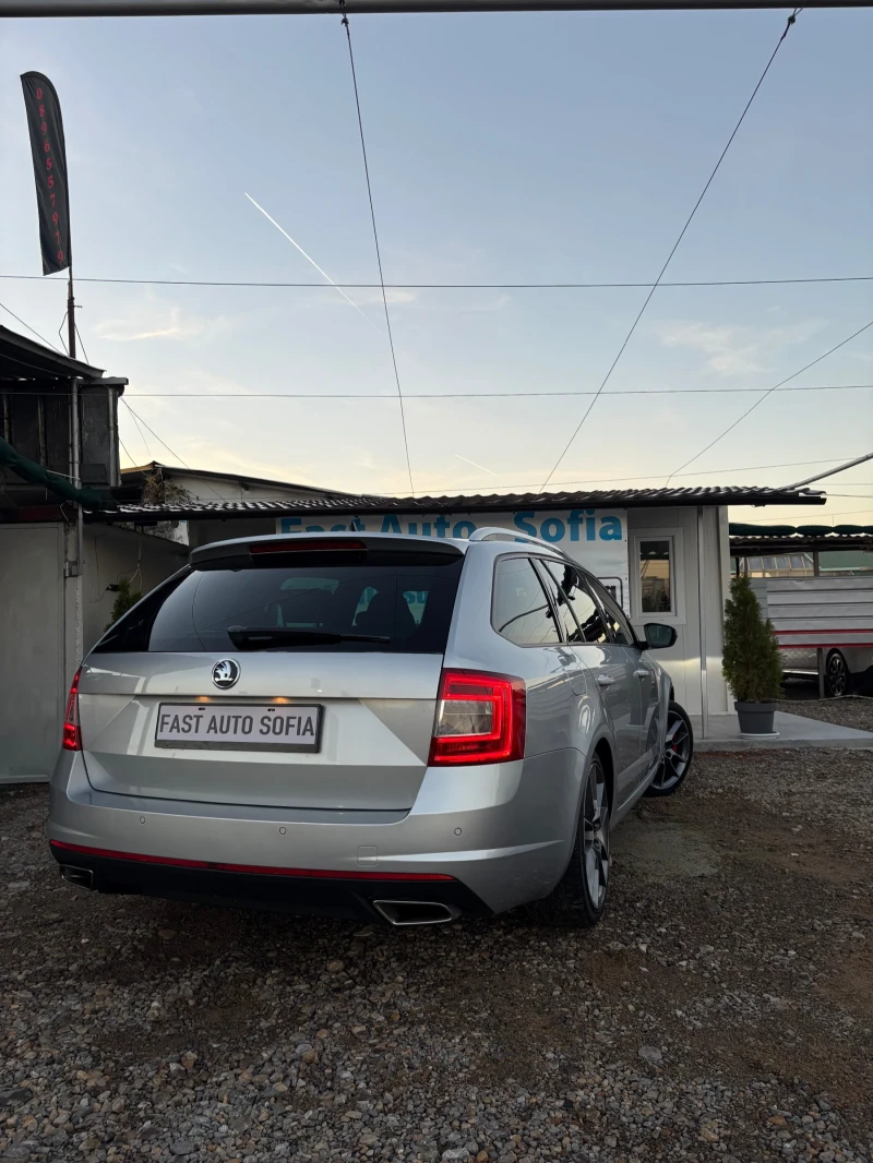Skoda Octavia VRS* Keyless* Distronic* Swiss, снимка 4 - Автомобили и джипове - 52416834