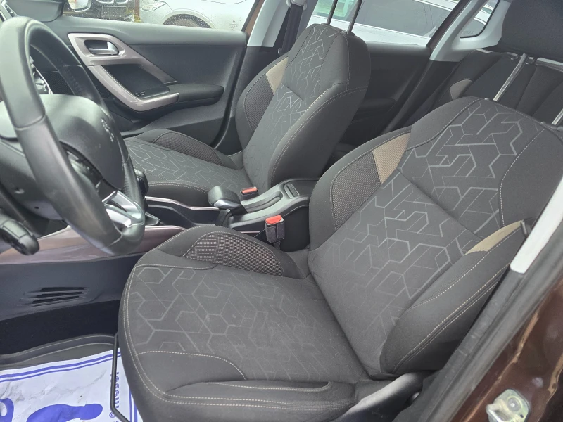 Peugeot 2008 1.6HDI 123962 РЕАЛНИ КИЛОМЕТРИ, снимка 13 - Автомобили и джипове - 52679469