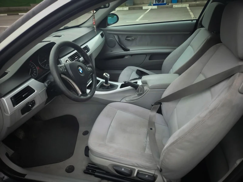 BMW 320, снимка 10 - Автомобили и джипове - 52879268