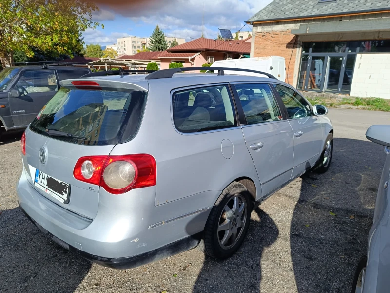 VW Passat, снимка 3 - Автомобили и джипове - 52896542