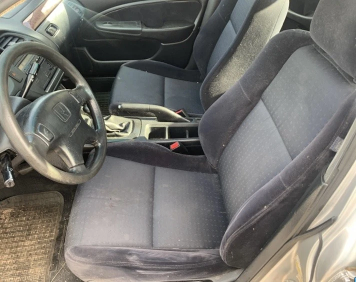 Honda Accord 1.8 i, снимка 5 - Автомобили и джипове - 43544133