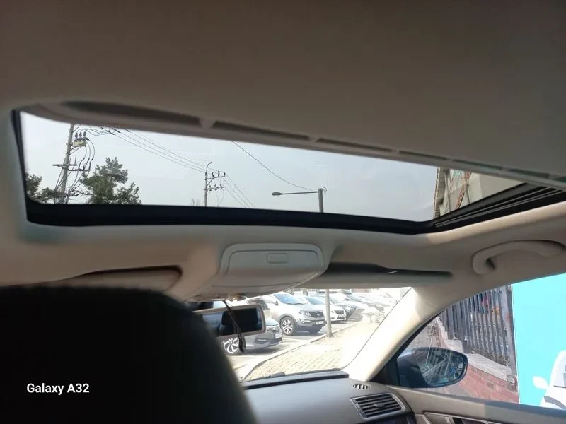 VW Passat 2.0 TDI, снимка 8 - Автомобили и джипове - 54298589