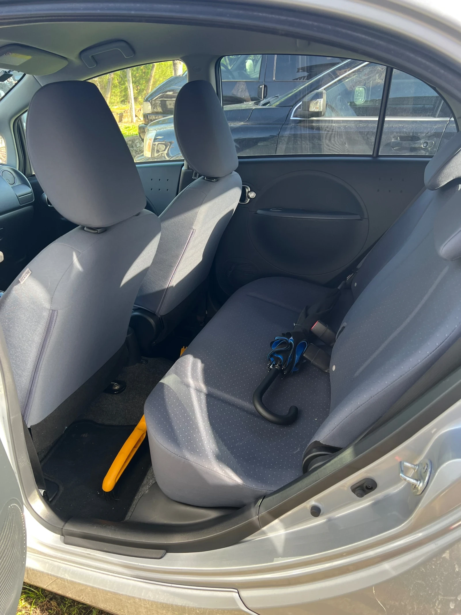Peugeot iOn  - изображение 6
