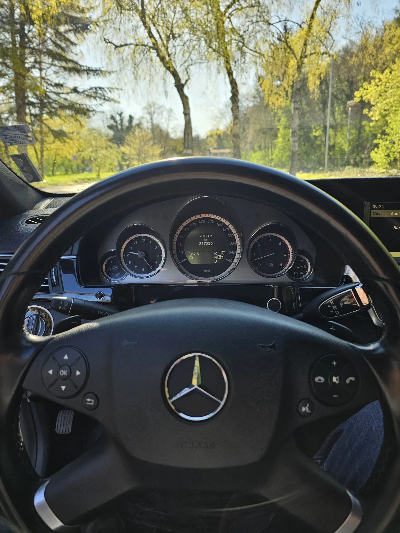 Mercedes-Benz E 350 4MATIC - изображение 7