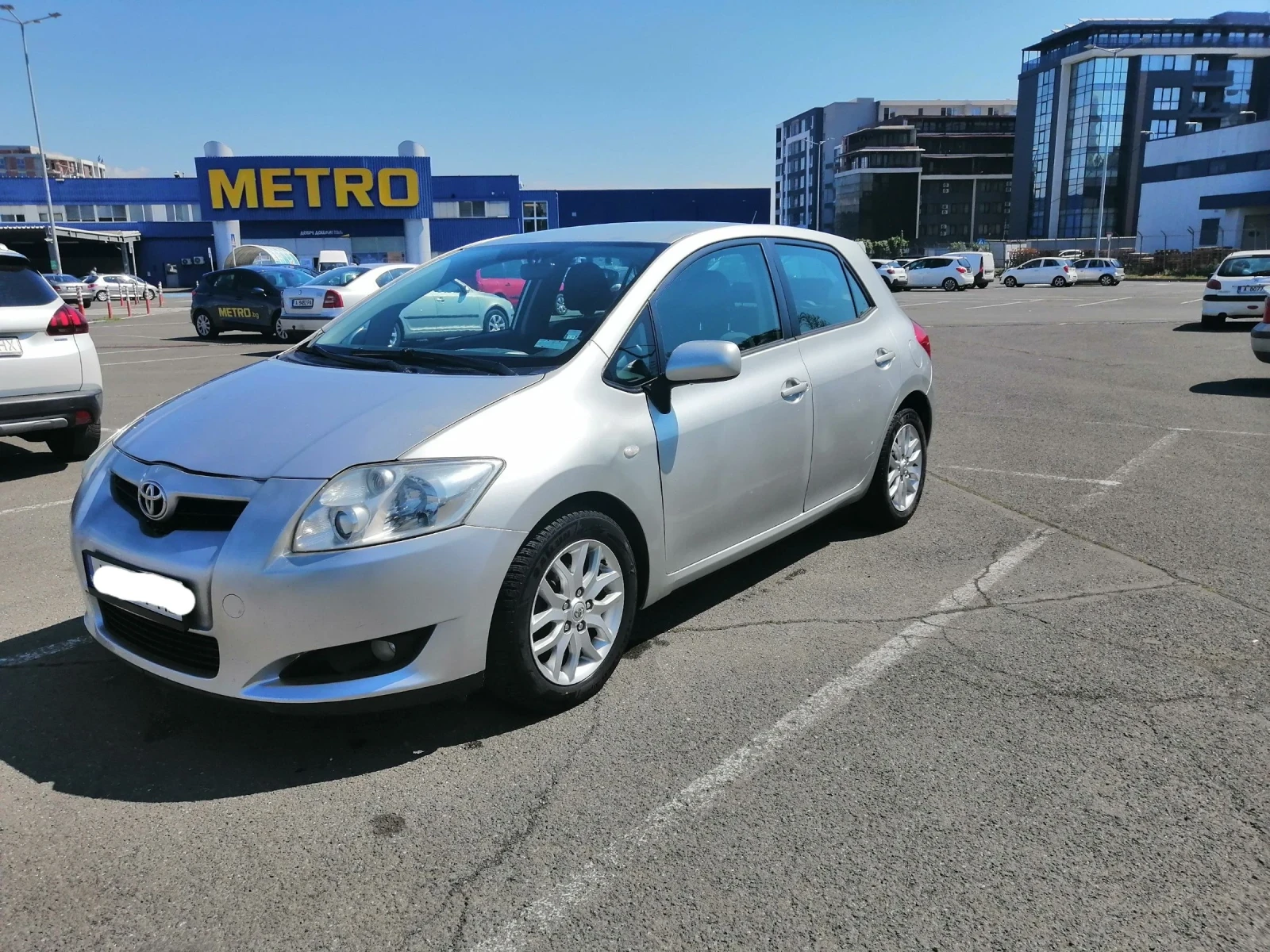 Toyota Auris 1.4 - изображение 3