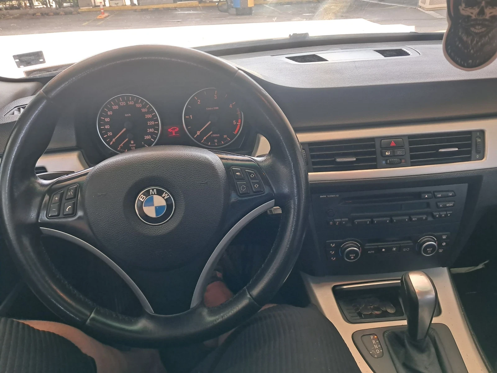 BMW 320  - изображение 6
