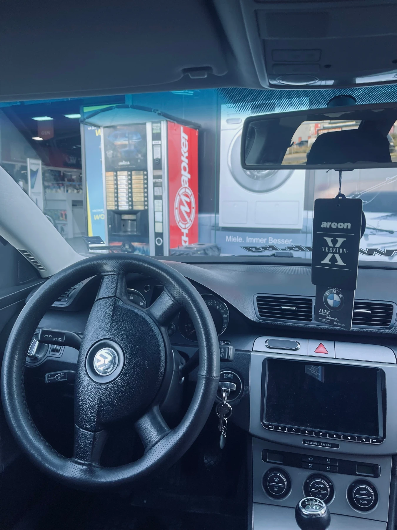VW Passat  - изображение 10