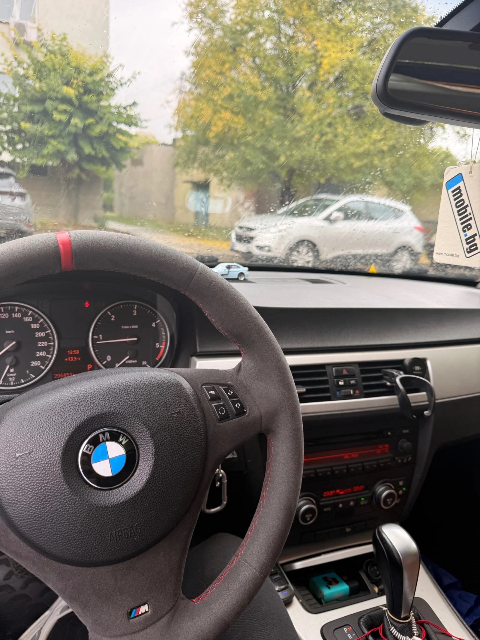 BMW 320  - изображение 5