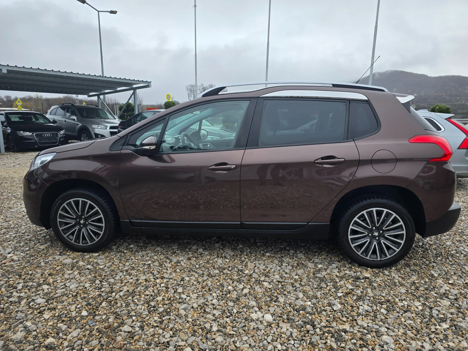 Peugeot 2008 1.6HDI 123962 РЕАЛНИ КИЛОМЕТРИ - изображение 2