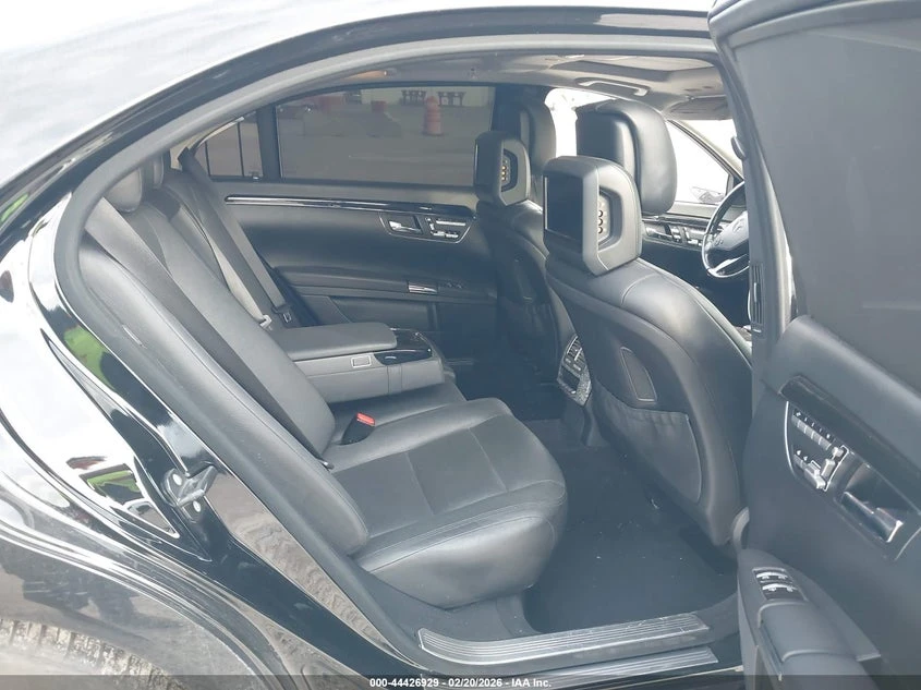 Mercedes-Benz S 400 3.5l Hybrid - изображение 8