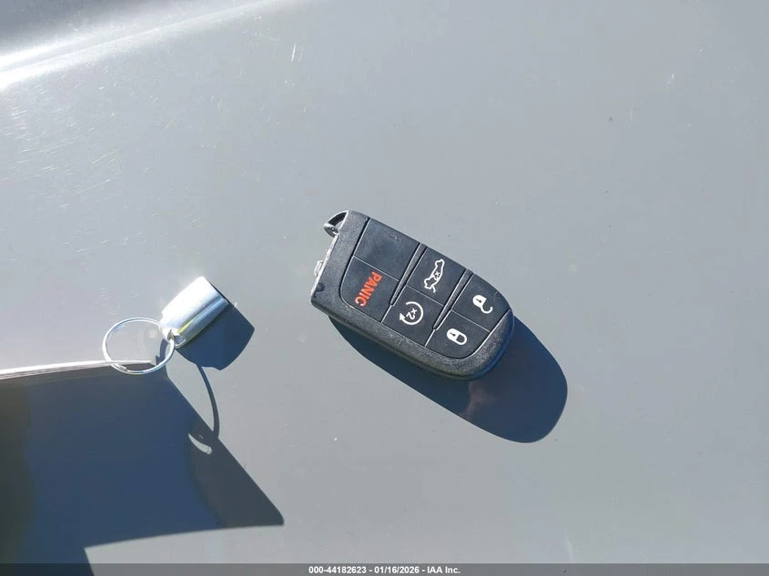 Dodge Charger 3.6L V-6 DOHC, VVT, 292HP Rear Wheel Drive | Mobile.bg � ����������� 11