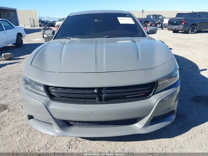Dodge Charger 3.6L V-6 DOHC, VVT, 292HP Rear Wheel Drive | Mobile.bg � ����������� 13