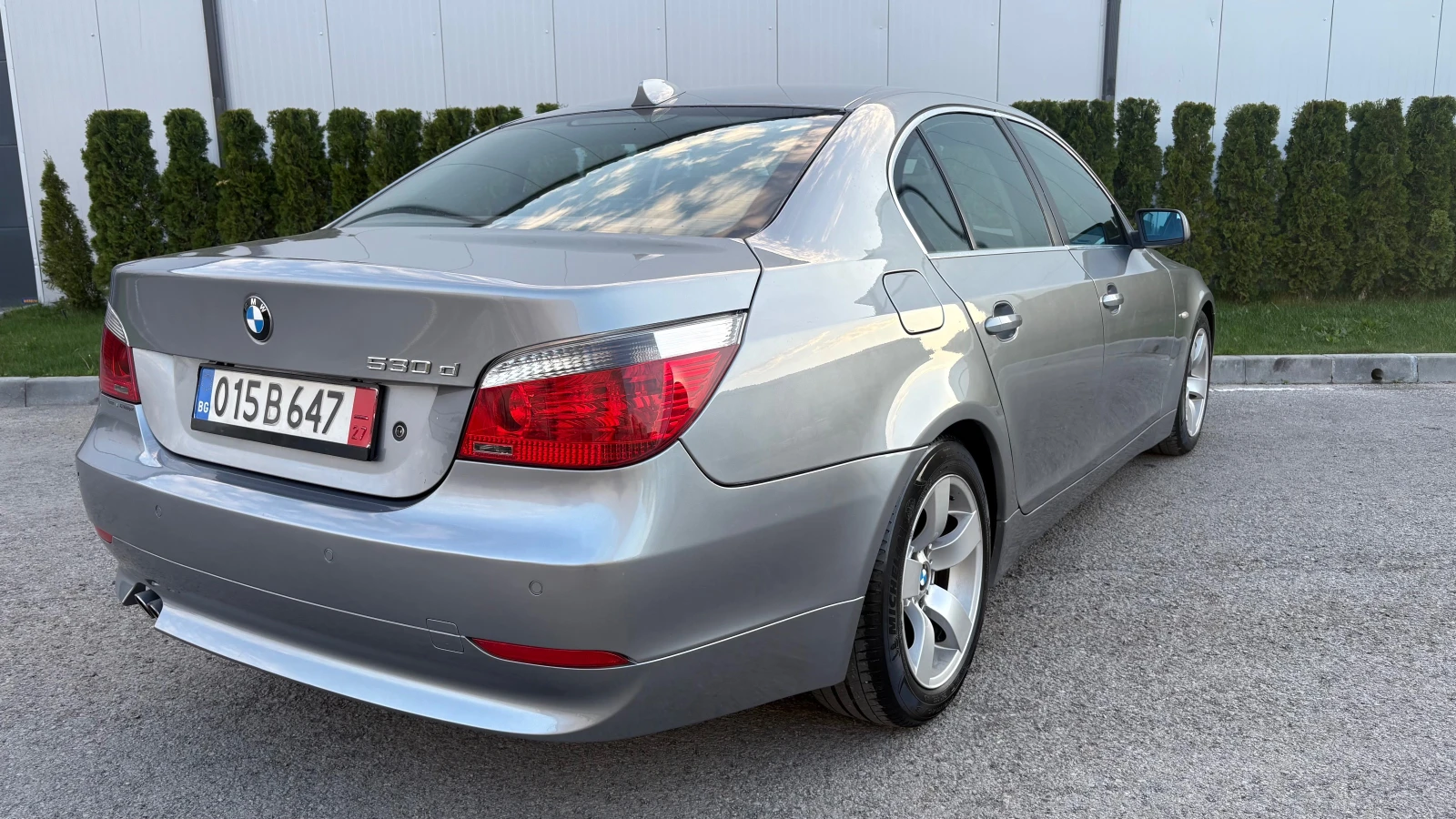 BMW 530 NAVI, снимка 4 - Автомобили и джипове - 54391121