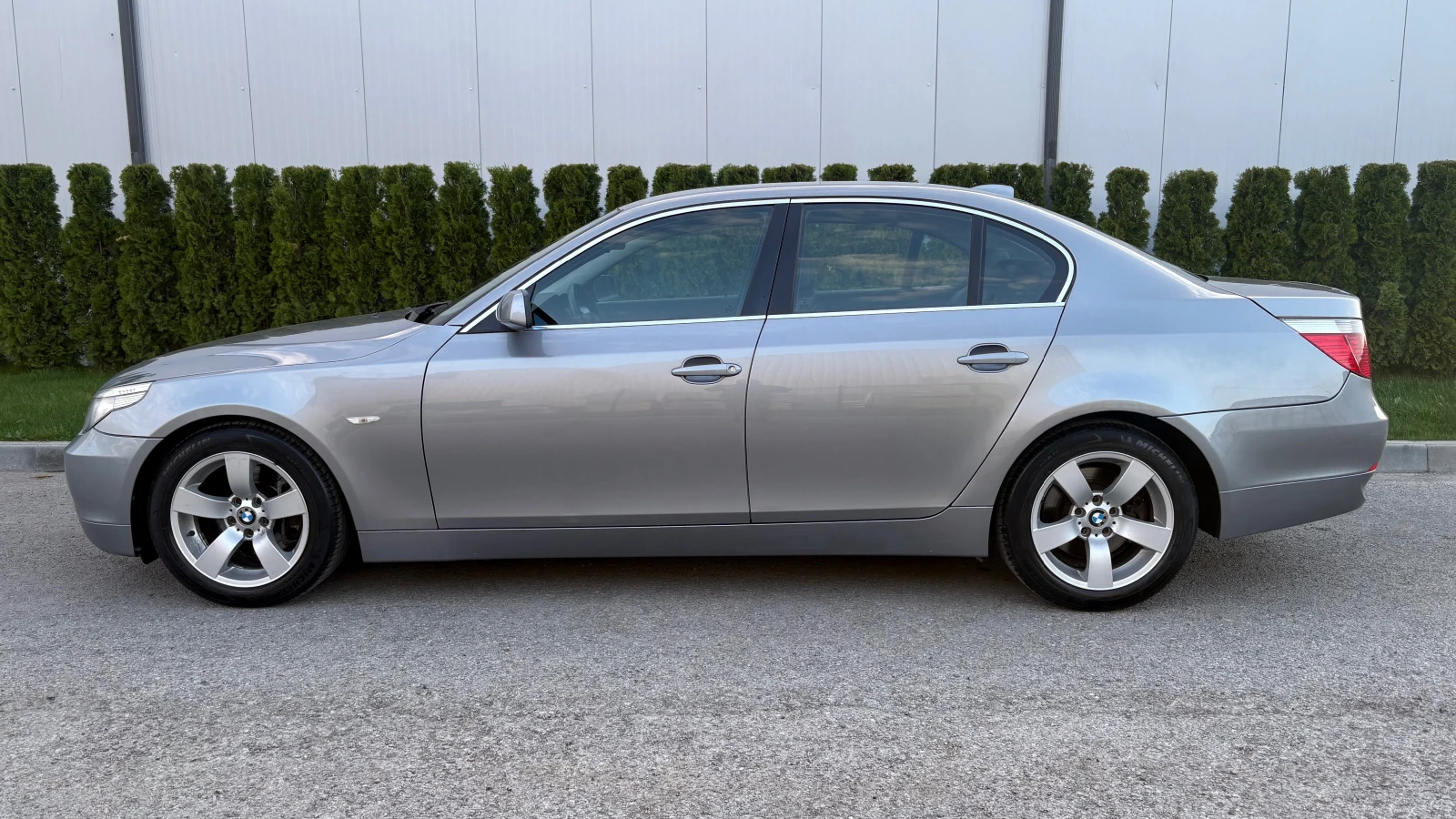 BMW 530 NAVI, снимка 8 - Автомобили и джипове - 54391121