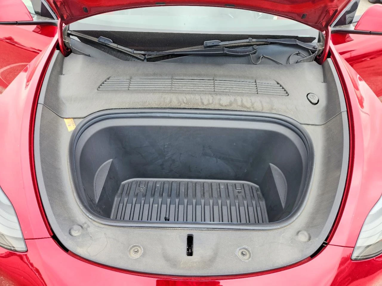 Tesla Model Y Awd W/Long R | Mobile.bg � ����������� 11