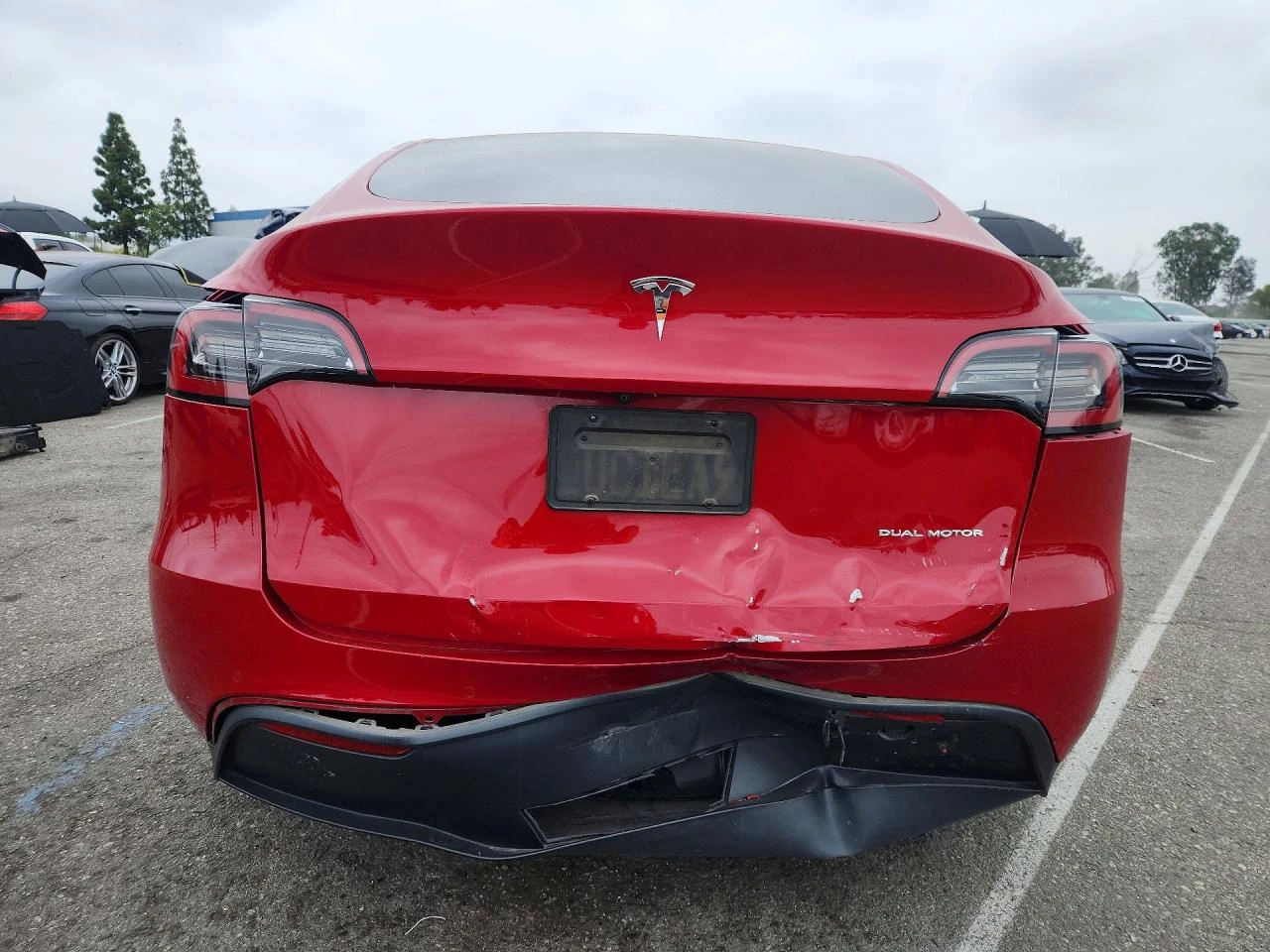 Tesla Model Y Awd W/Long R | Mobile.bg � ����������� 6