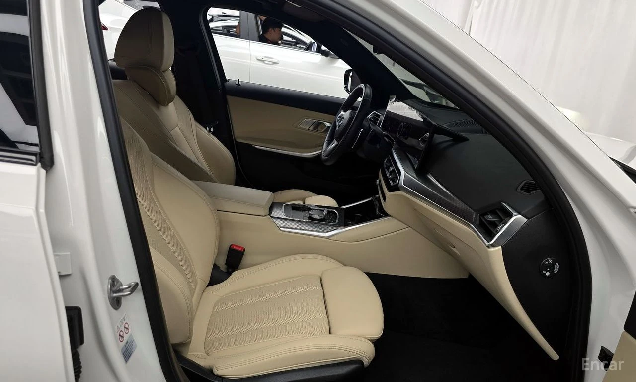 BMW 320 d M SPORT* DISTRONIC* КАМЕРА* ПОДГРЕВ* ШИБИДАХ* , снимка 7 - Автомобили и джипове - 54910182
