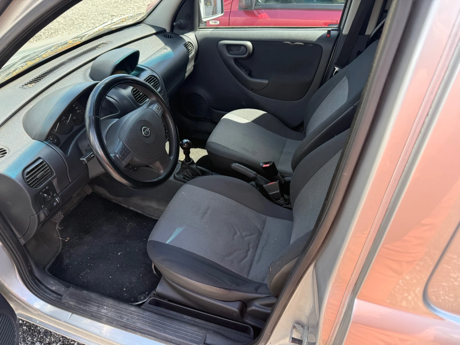Opel Combo 1.3, снимка 8 - Автомобили и джипове - 55014608