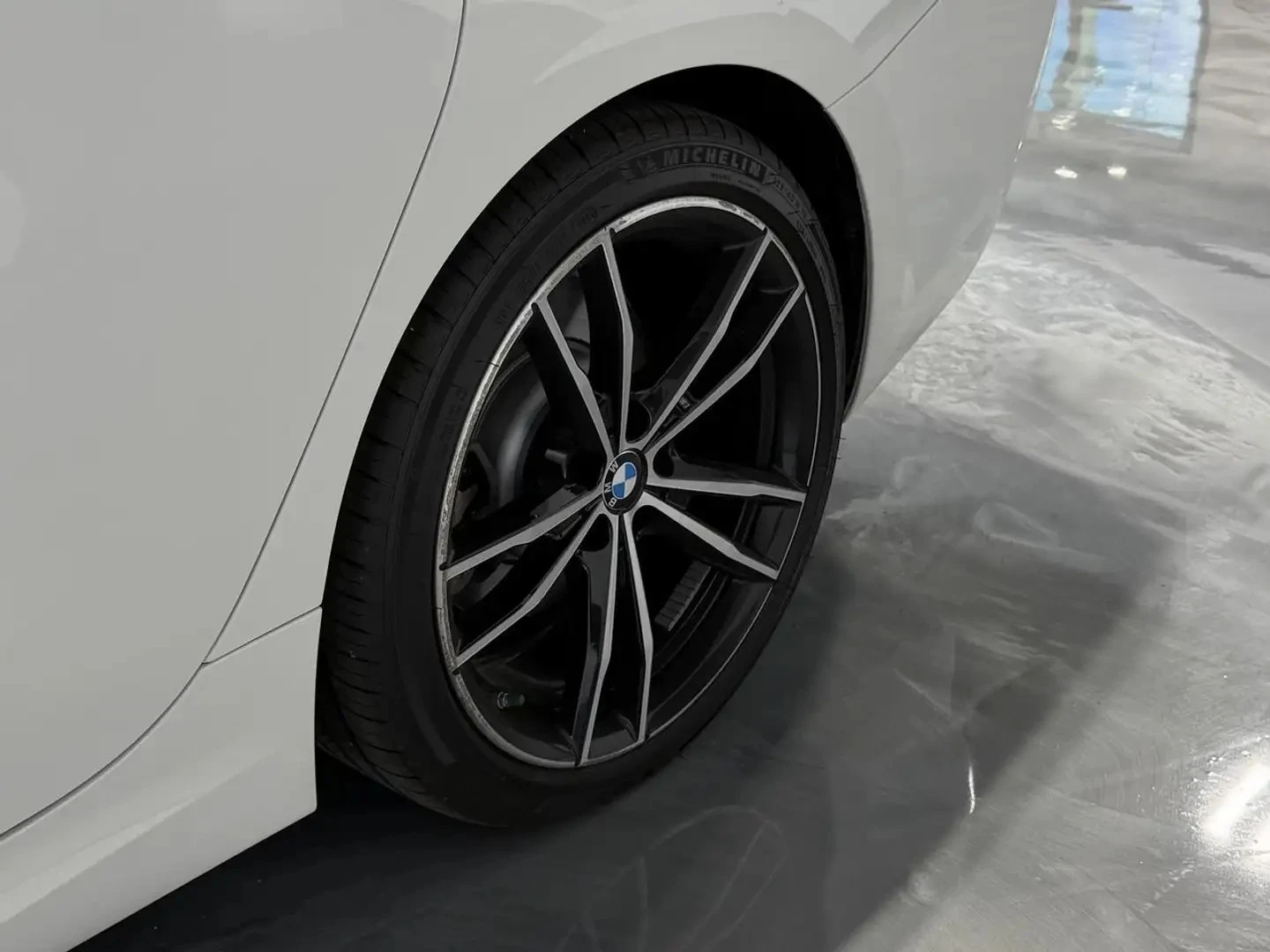 BMW 330 xDrive M Sport ЦЕНА ДО БЪЛГАРИЯ АВТОКРЕДИТ, снимка 4 - Автомобили и джипове - 55327346