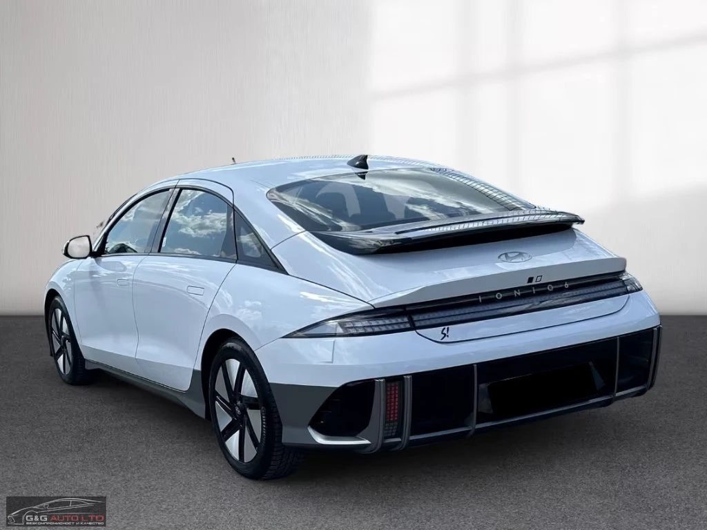 Hyundai Ioniq 6 DYNAMIQ/228HP/CAM/H.PUMP/NAVI/DIGI/LED/CPLAY/517q, снимка 4 - Автомобили и джипове - 55374036