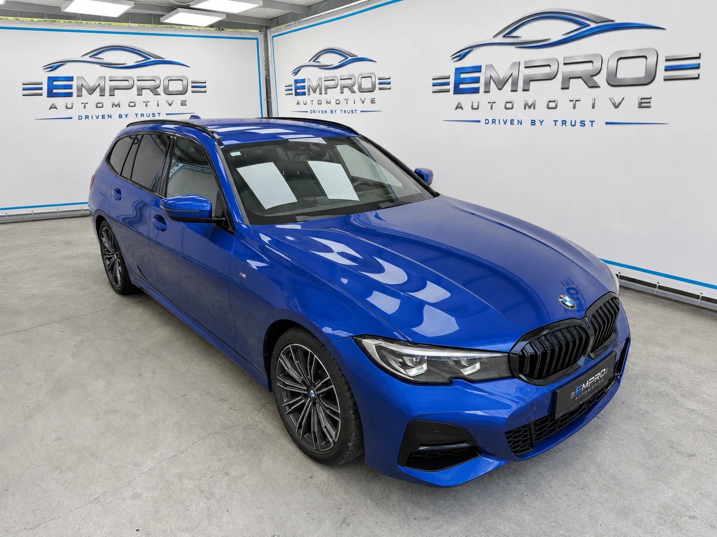 BMW 320 24 Месеца гаранция!!!xDrive* CAM* Ambient, снимка 3 - Автомобили и джипове - 55476251