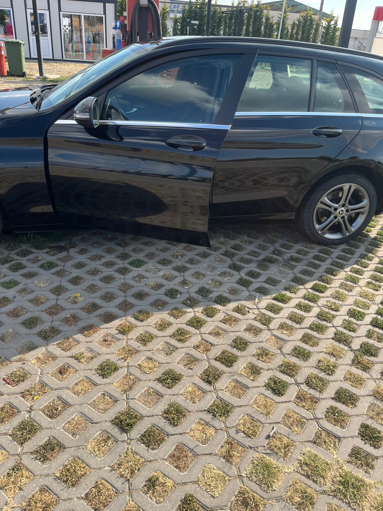 Mercedes-Benz C 220 220, снимка 5 - Автомобили и джипове - 55905216