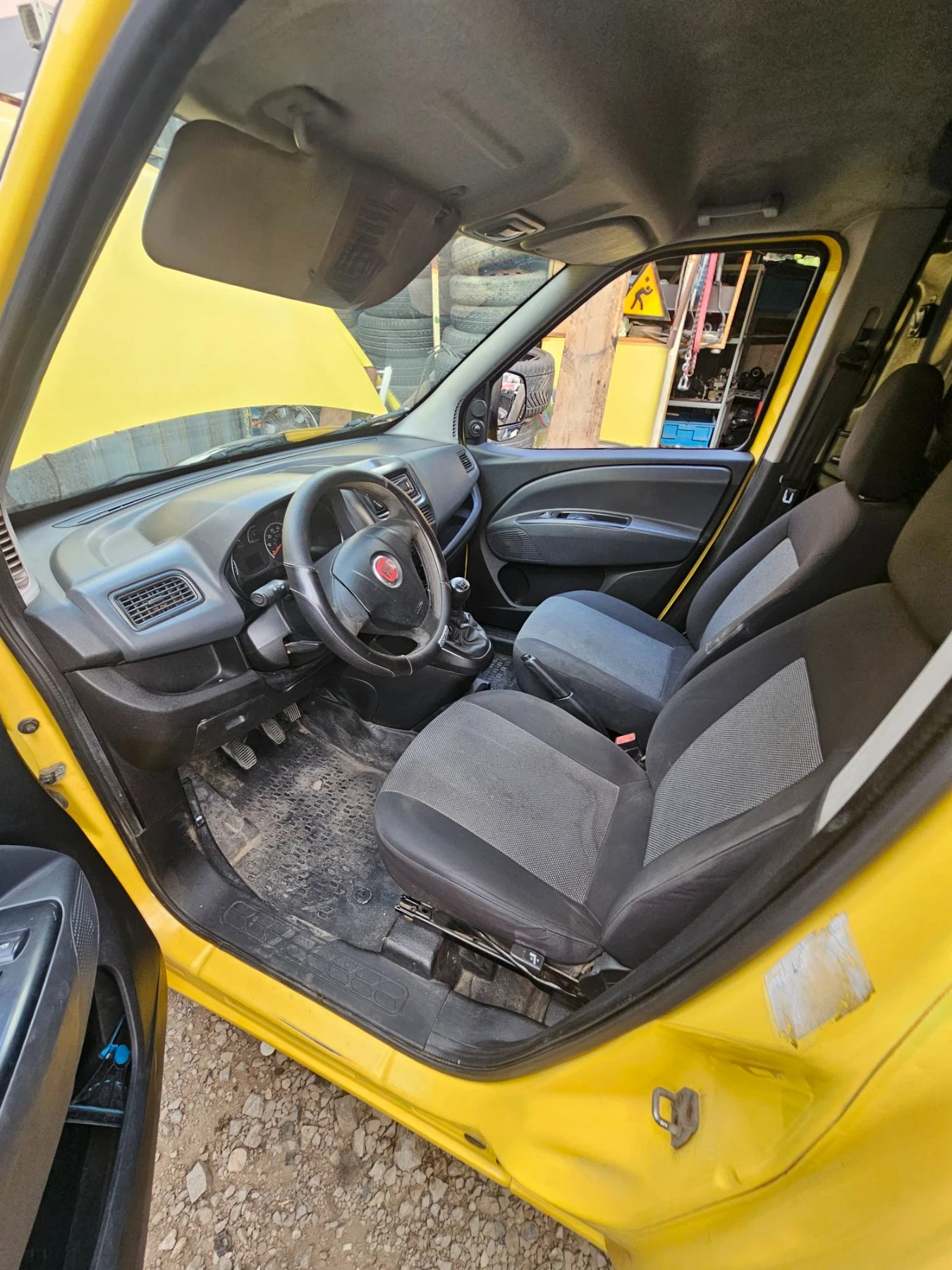 Fiat Doblo 1.3mjet, снимка 5 - Автомобили и джипове - 55925325