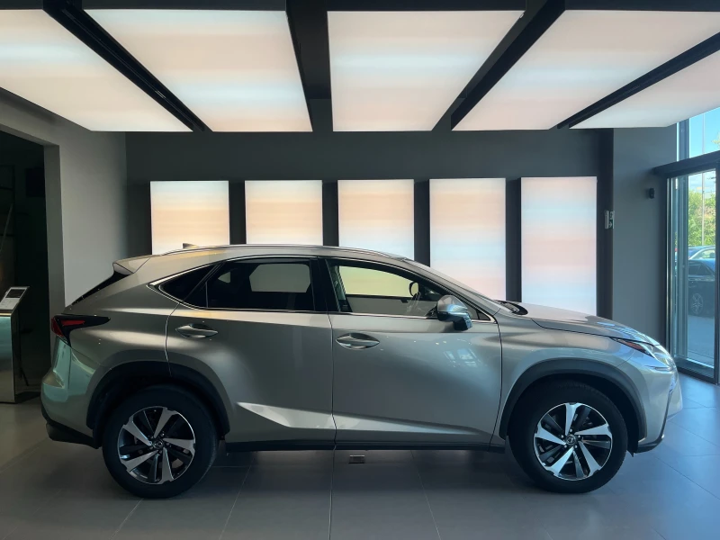 Lexus NX 300 NX 300, снимка 3 - Автомобили и джипове - 51577571