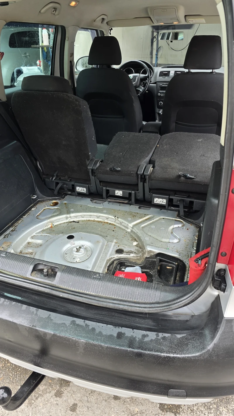 Skoda Yeti 2.0 Tdi, снимка 9 - Автомобили и джипове - 53114531