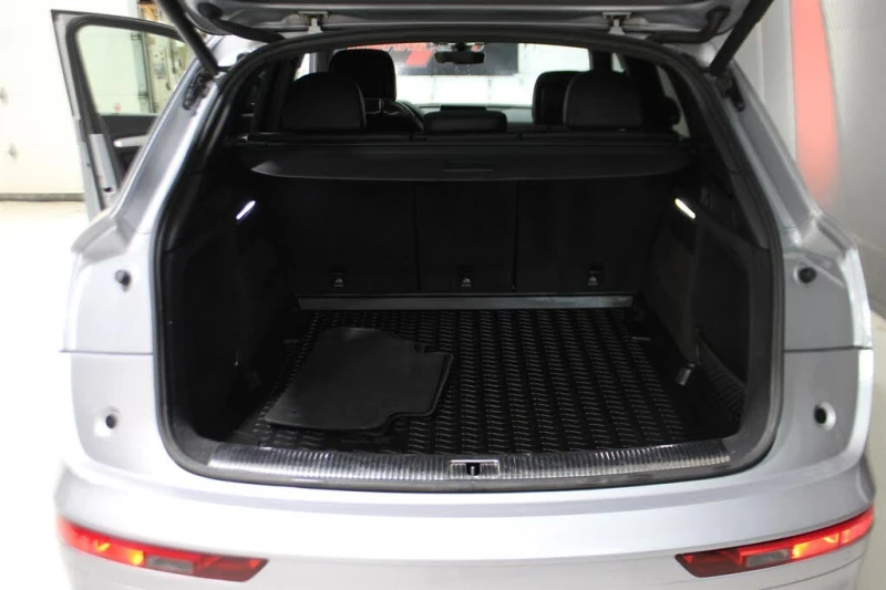 Audi Q5 * TECH* PRESTIGE* S-LINE* , снимка 7 - Автомобили и джипове - 53264055