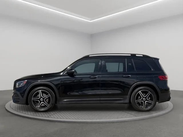 Mercedes-Benz GLB 250 4MATIC #360cam# PANO !FULL!, снимка 3 - Автомобили и джипове - 54967576