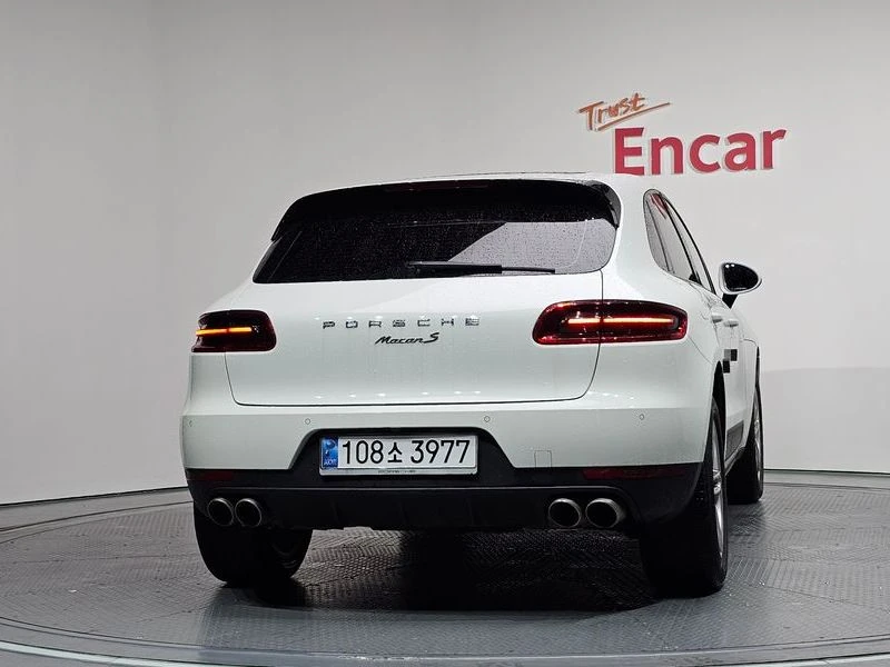 Porsche Macan 2.0| ПОДГРЕВ| КАМЕРА| ПАМЕТ, снимка 4 - Автомобили и джипове - 55740276