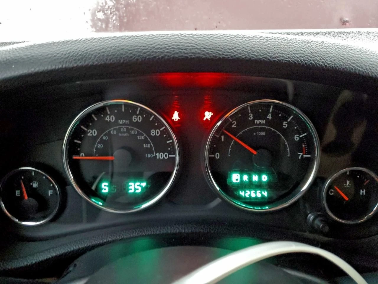 Jeep Wrangler  - изображение 9