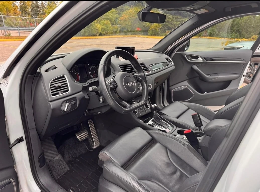Audi Q3 * Technik * CARFAX /LED/NAVI/PANO/BOSE | Mobile.bg � ����������� 9