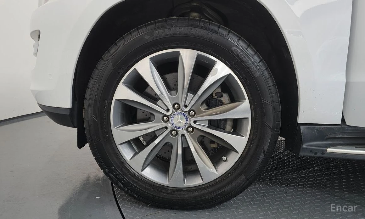 Mercedes-Benz GL 450, снимка 5 - Автомобили и джипове - 53891454