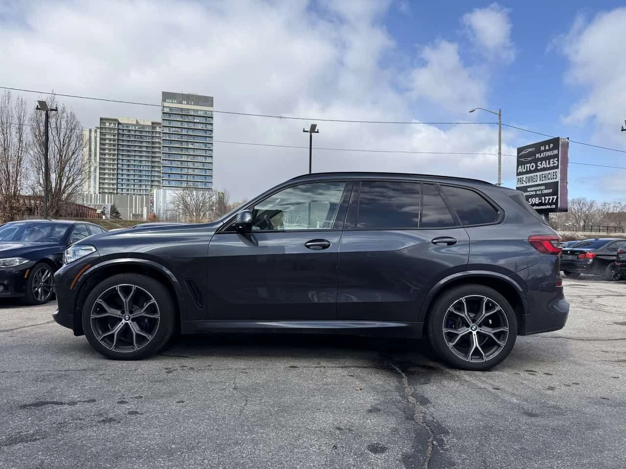 BMW X5 * xDrive40i * DISTRONIC* LASER* ФИКСИРАНА ЦЕНА* , снимка 5 - Автомобили и джипове - 54306753