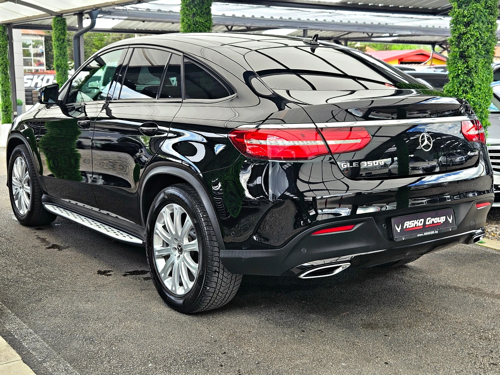 Mercedes-Benz GLE 350 AMG/COUPE/DISTR/CAMERA/CAR PLAY/AMBIENT/KEY GO/LIZ, снимка 7 - Автомобили и джипове - 54530739