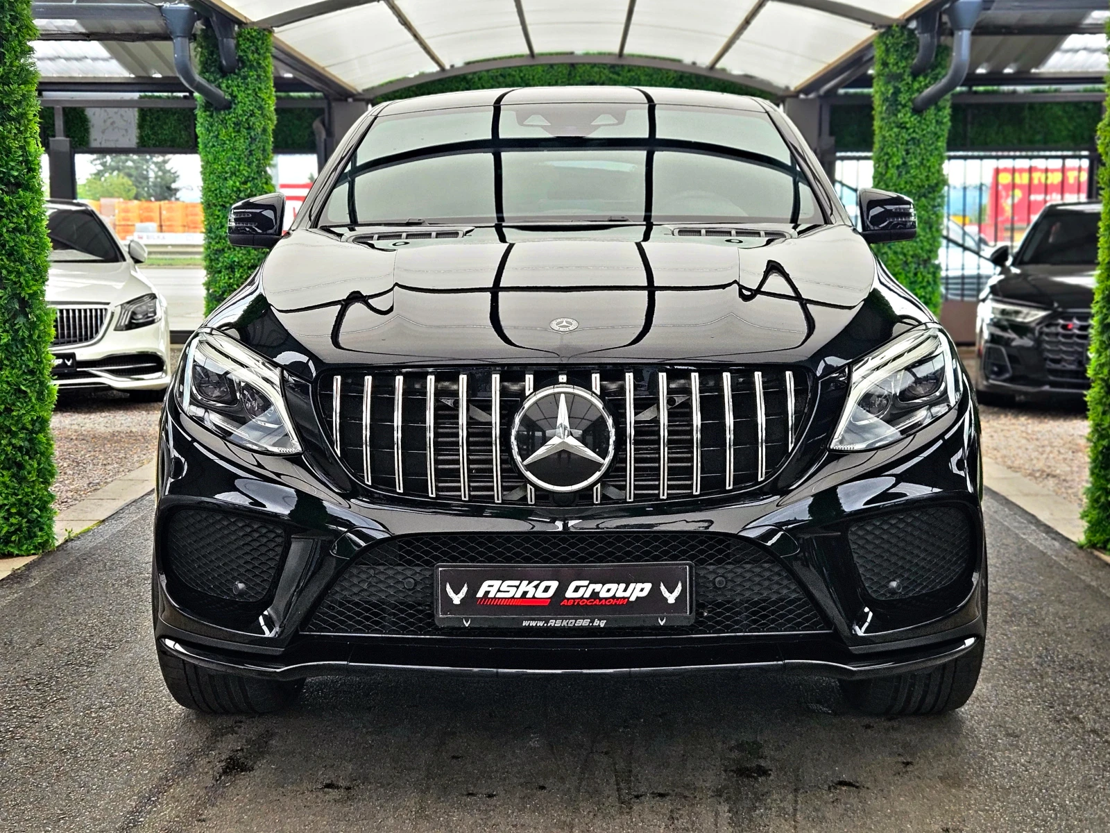 Mercedes-Benz GLE 350 AMG/COUPE/DISTR/CAMERA/CAR PLAY/AMBIENT/KEY GO/LIZ, снимка 2 - Автомобили и джипове - 54530739