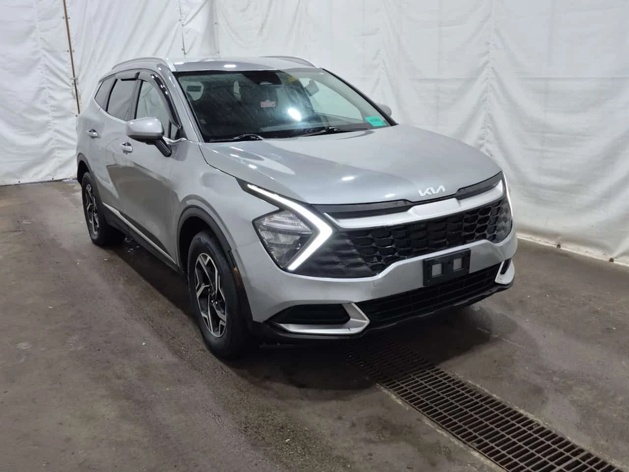 Kia Sportage * LX * CARFAX * ЦЕНА ДО БГ, снимка 3 - Автомобили и джипове - 54630461