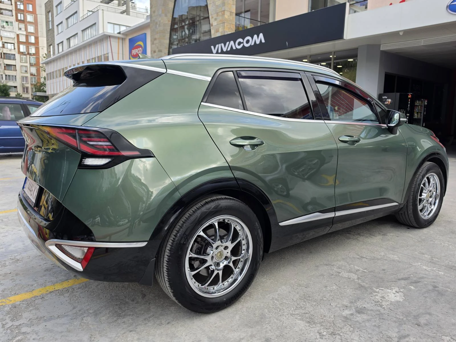 Kia Sportage 1.6t mhev 4wd auto, снимка 3 - Автомобили и джипове - 54912591