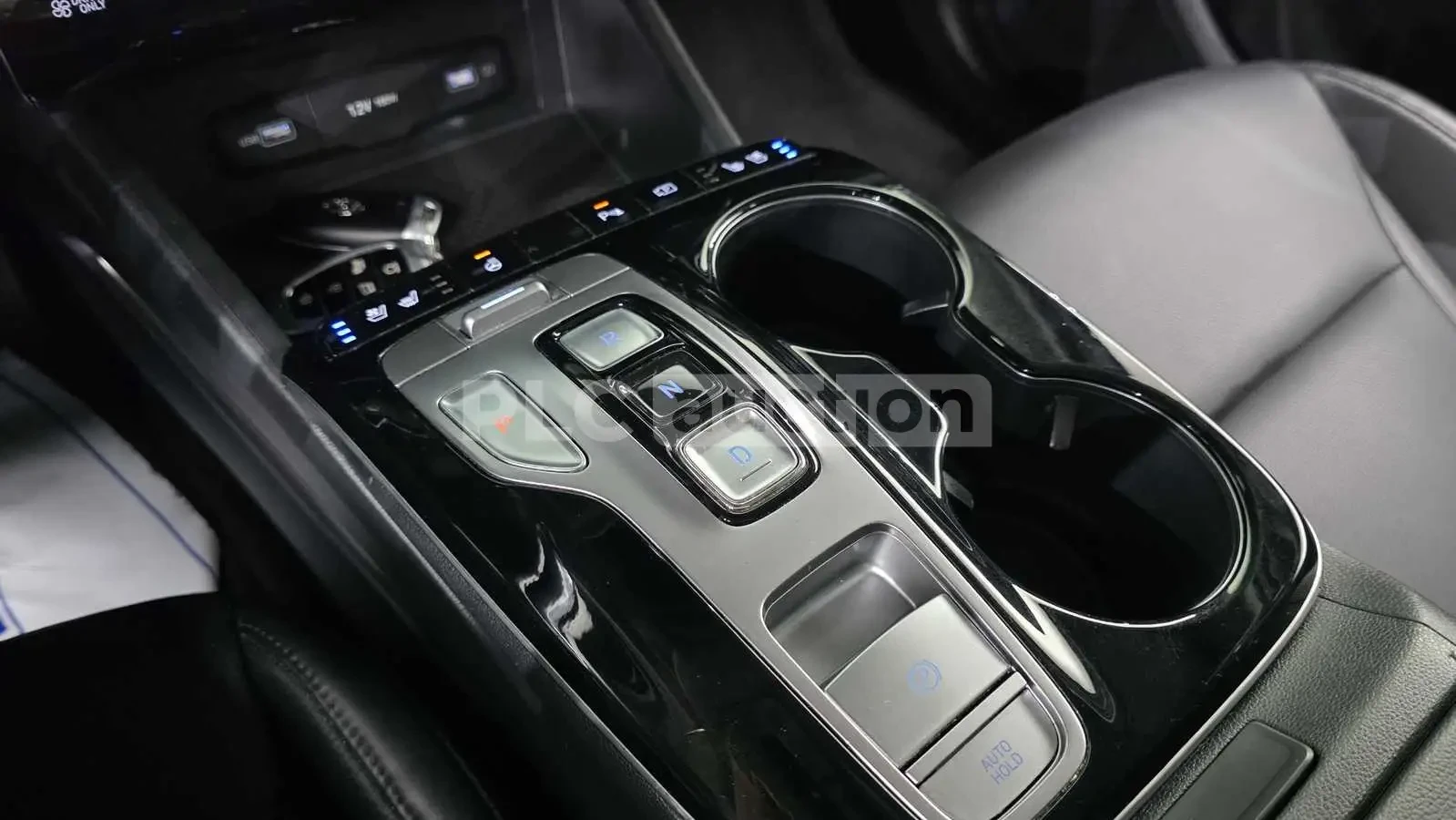 Hyundai Tucson Hybrid| КАМЕРА| ОБДУХ| DISTRONIC| ВКЛ.ТЕХНОТЕСТ, снимка 9 - Автомобили и джипове - 55012131