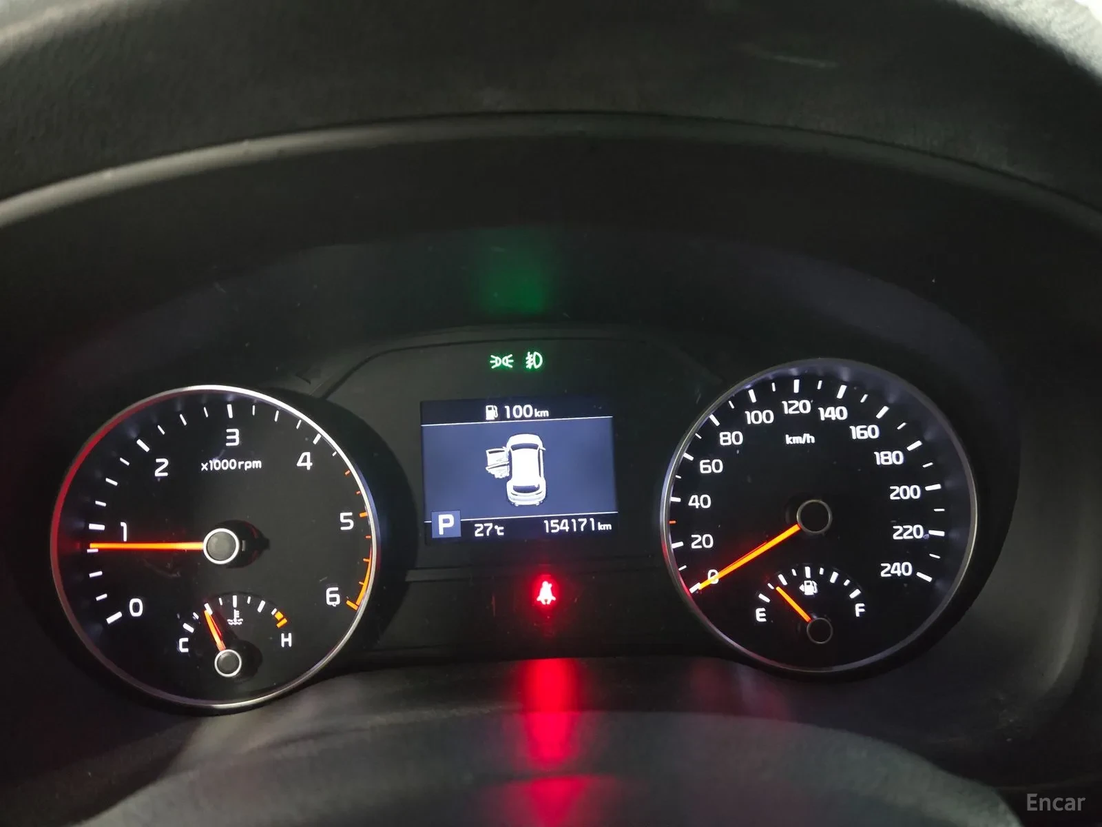 Kia Sportage 2.0D 4WD\Подгреви\Камера, снимка 11 - Автомобили и джипове - 55584515