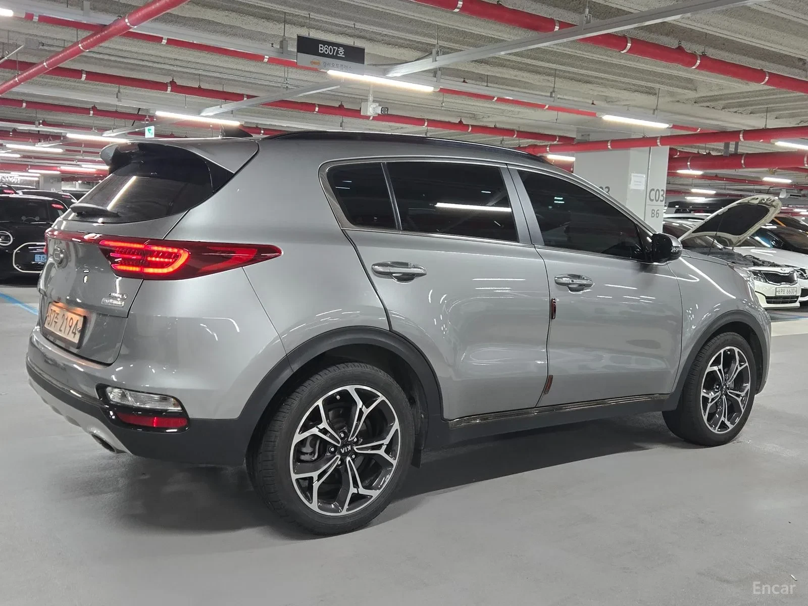 Kia Sportage 2.0D 4WD\Подгреви\Камера, снимка 3 - Автомобили и джипове - 55584515
