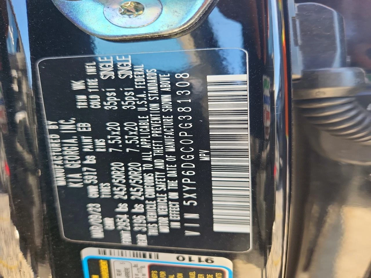 Kia Telluride 3.8l S, снимка 13 - Автомобили и джипове - 55932347