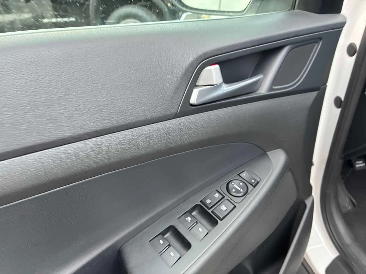 Hyundai Tucson * LIMITED * CARFAX * ����������� | Mobile.bg � ����������� 11
