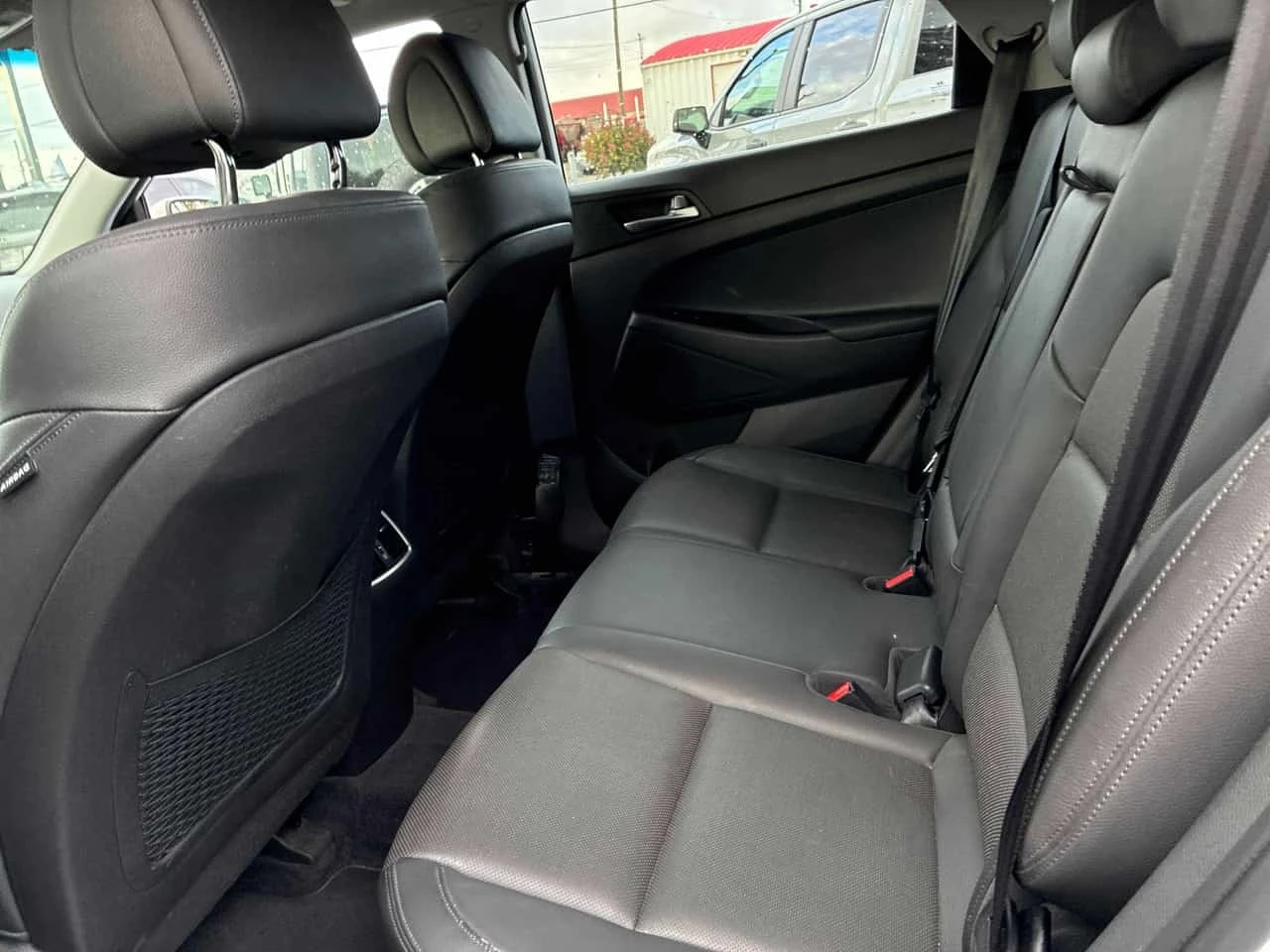 Hyundai Tucson * LIMITED * CARFAX * ����������� | Mobile.bg � ����������� 12
