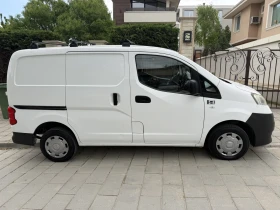 ����� �� �������� �� Nissan NV200