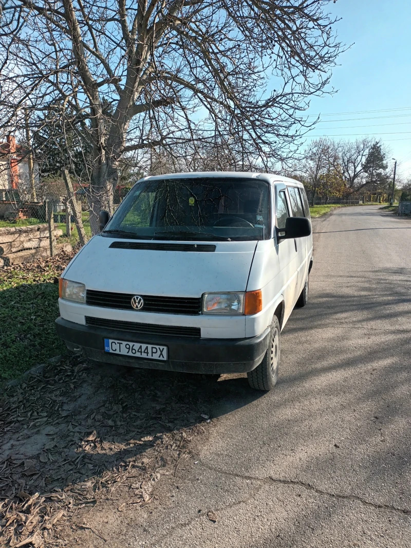VW Caravelle, снимка 2 - Бусове и автобуси - 52801319