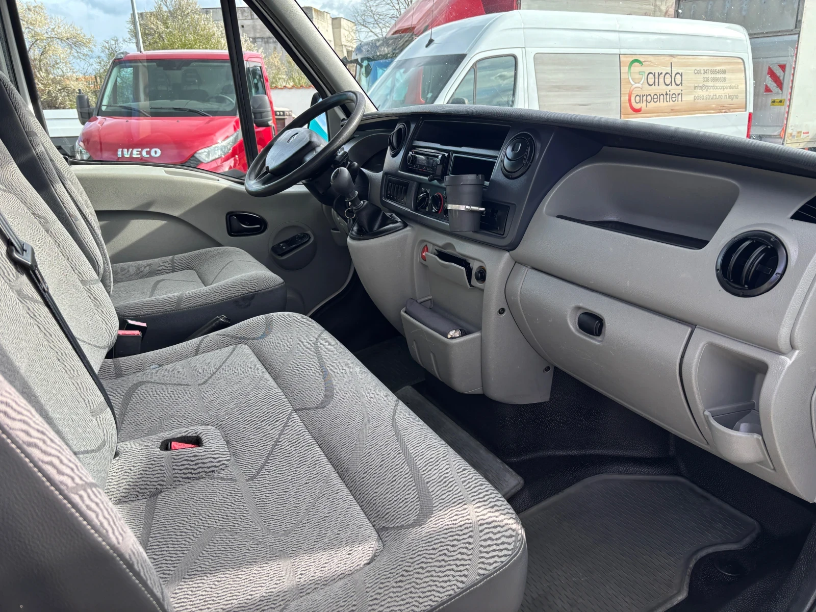 Renault Master 2.5DCI 120КС МAXI 181000КМ, снимка 9 - Бусове и автобуси - 54081806