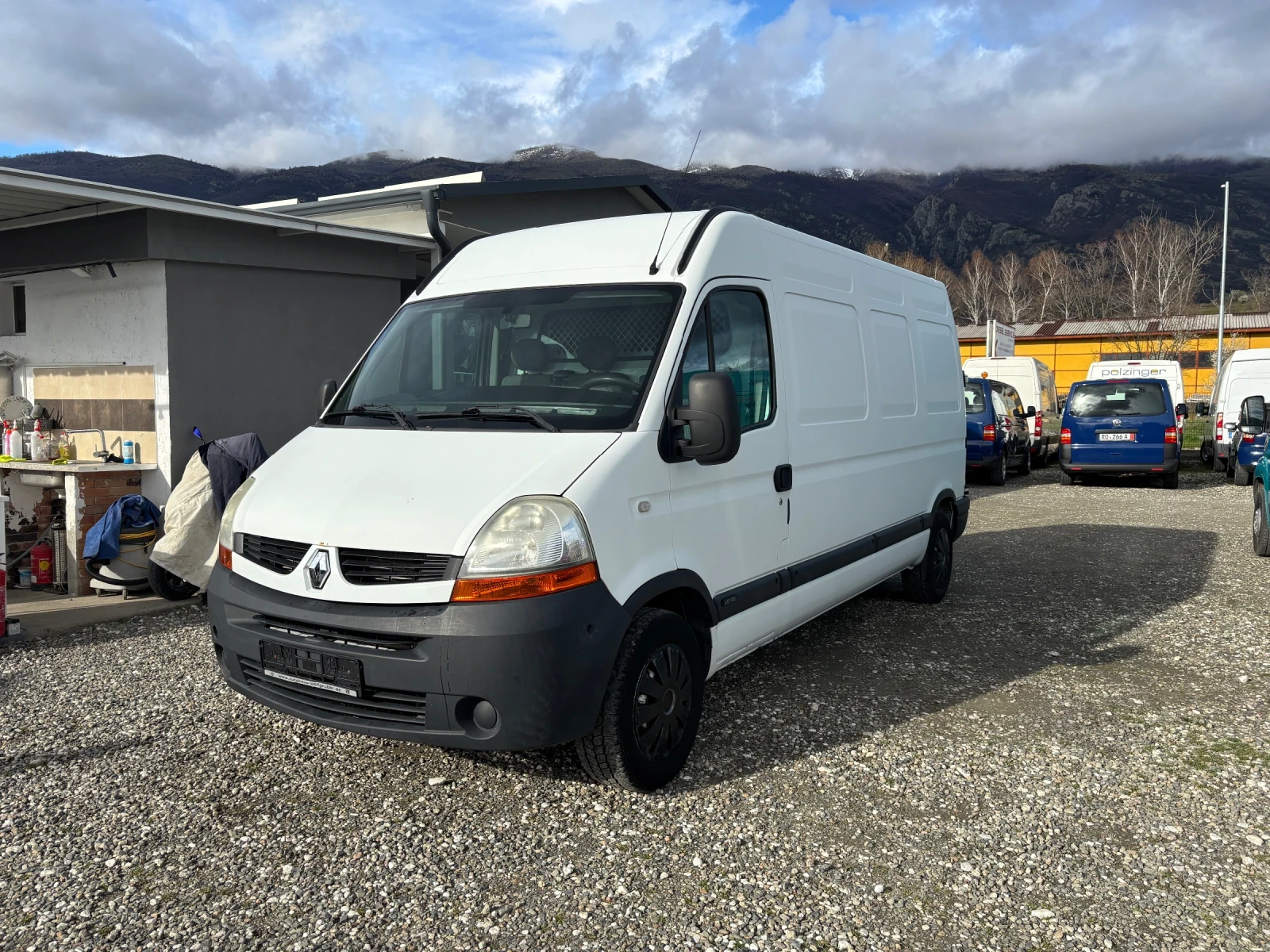 Renault Master 2.5DCI 120КС МAXI 181000КМ